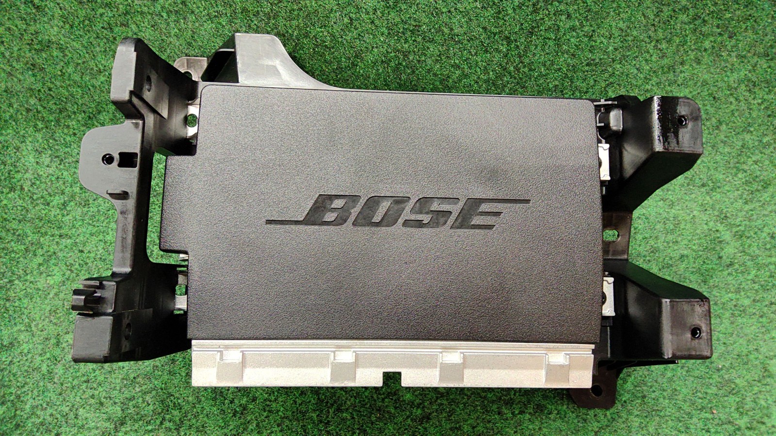 2017-2019 Audi Q7 Bose Amplifier Oem 4m0035223c
