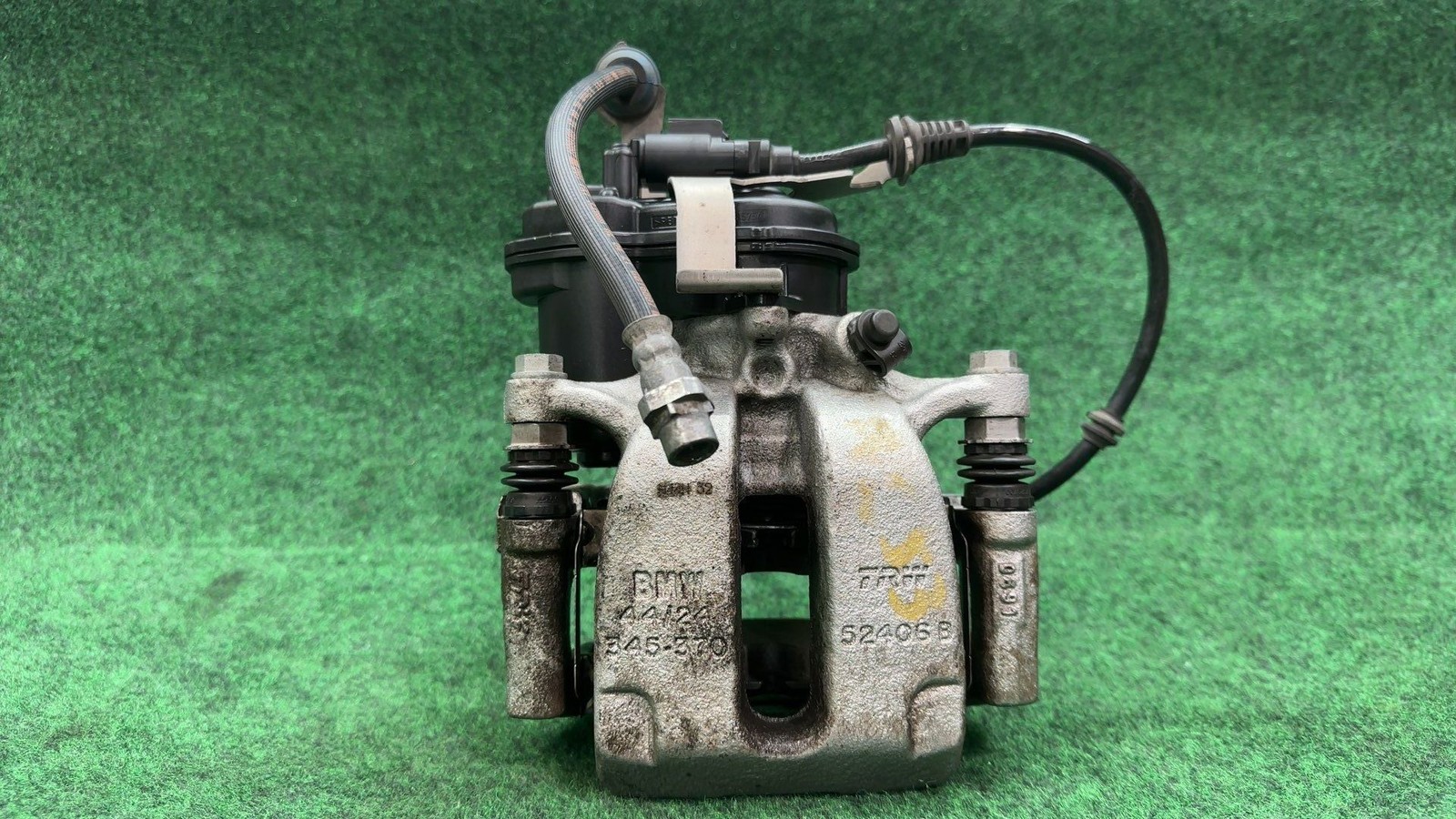 2017-2023 BMW 540I Rear Left Caliper 34216870575