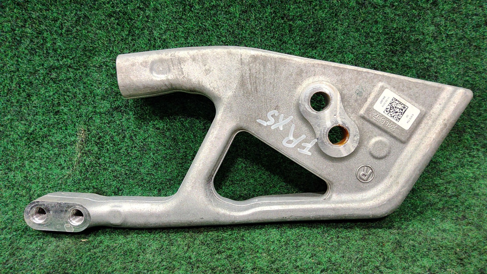 2019-2025 BMW X5 Front Right Lower Axle Crash Wedge Support OEM 31106878754