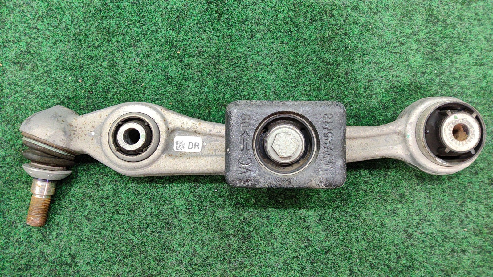 2019-2023 BMW X5 Right Forward Lower Control Arm OEM 6884584-02