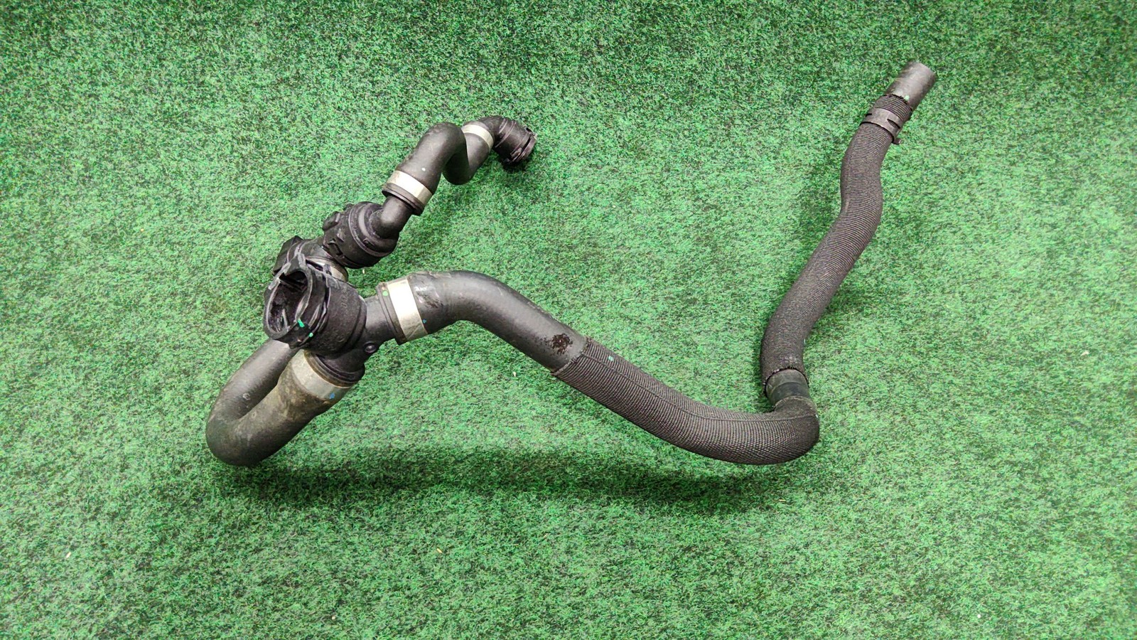 2018-2021 Bmw X3 Radiator Coolant Hose Oem 17129797623 17128670700