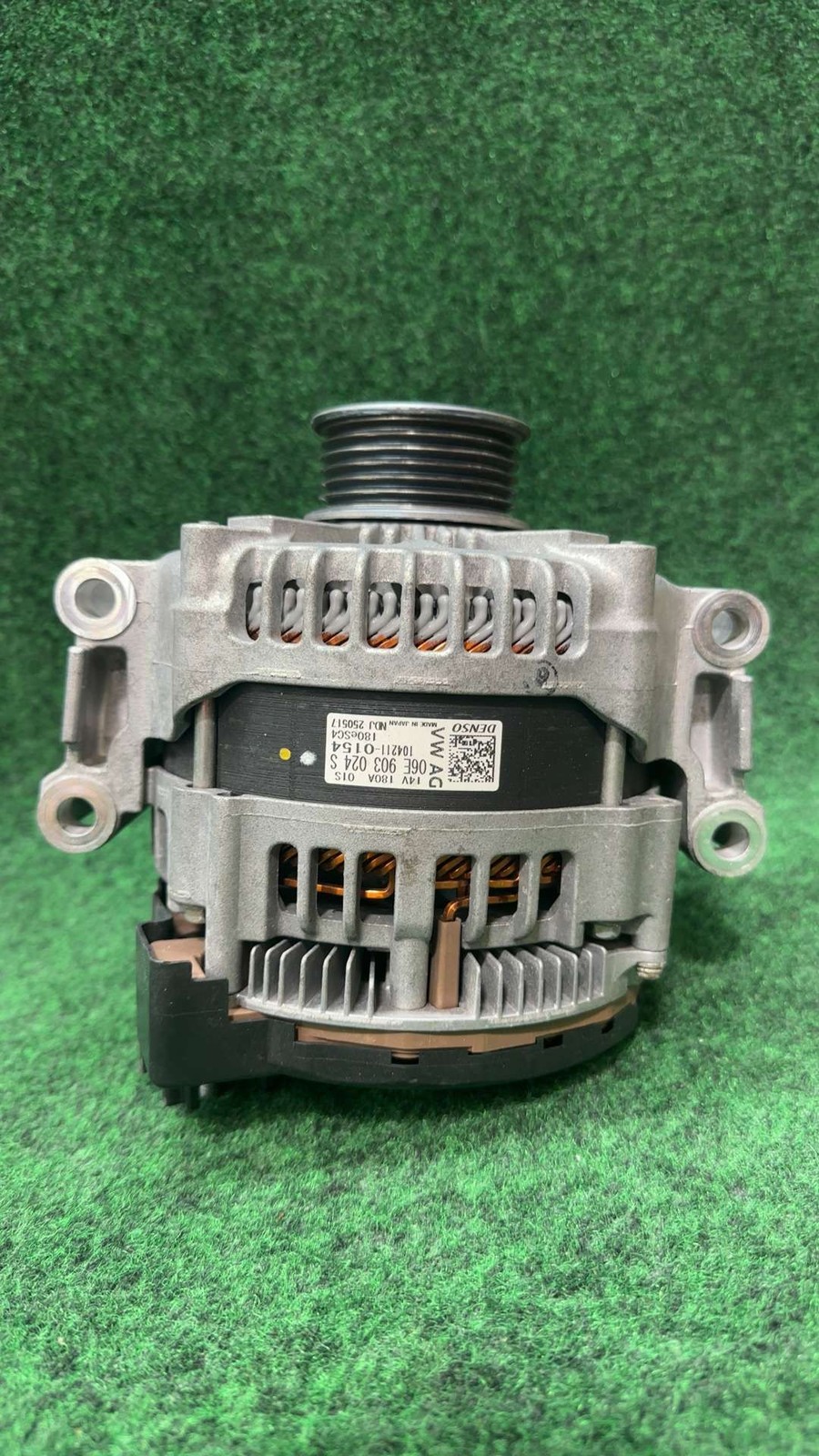2018-2019 Audi Q7 Quattro Alternator 180 Amp 17k Miles Oem 06e903024s