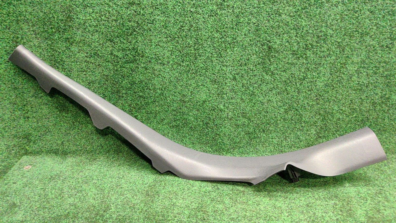 2017-2019 Audi A4 Quattro Left Rear Door Sill Trim Oem 8w0867767a