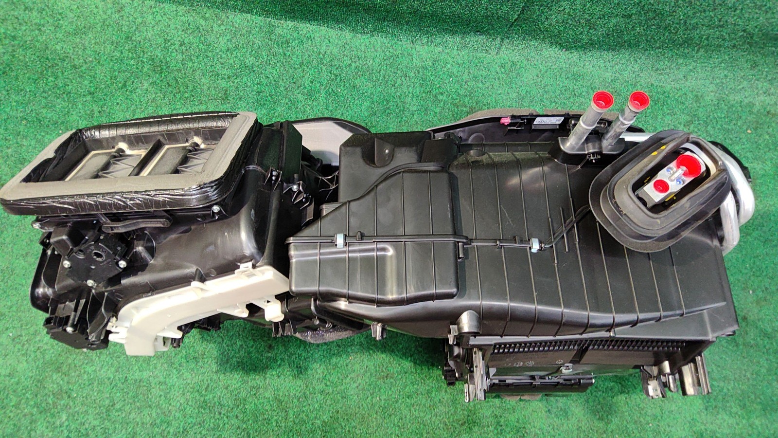 2018-2024 Audi A5 Sportback A/c Evaporator Housing Oem 4m1820024b 4m1820023a