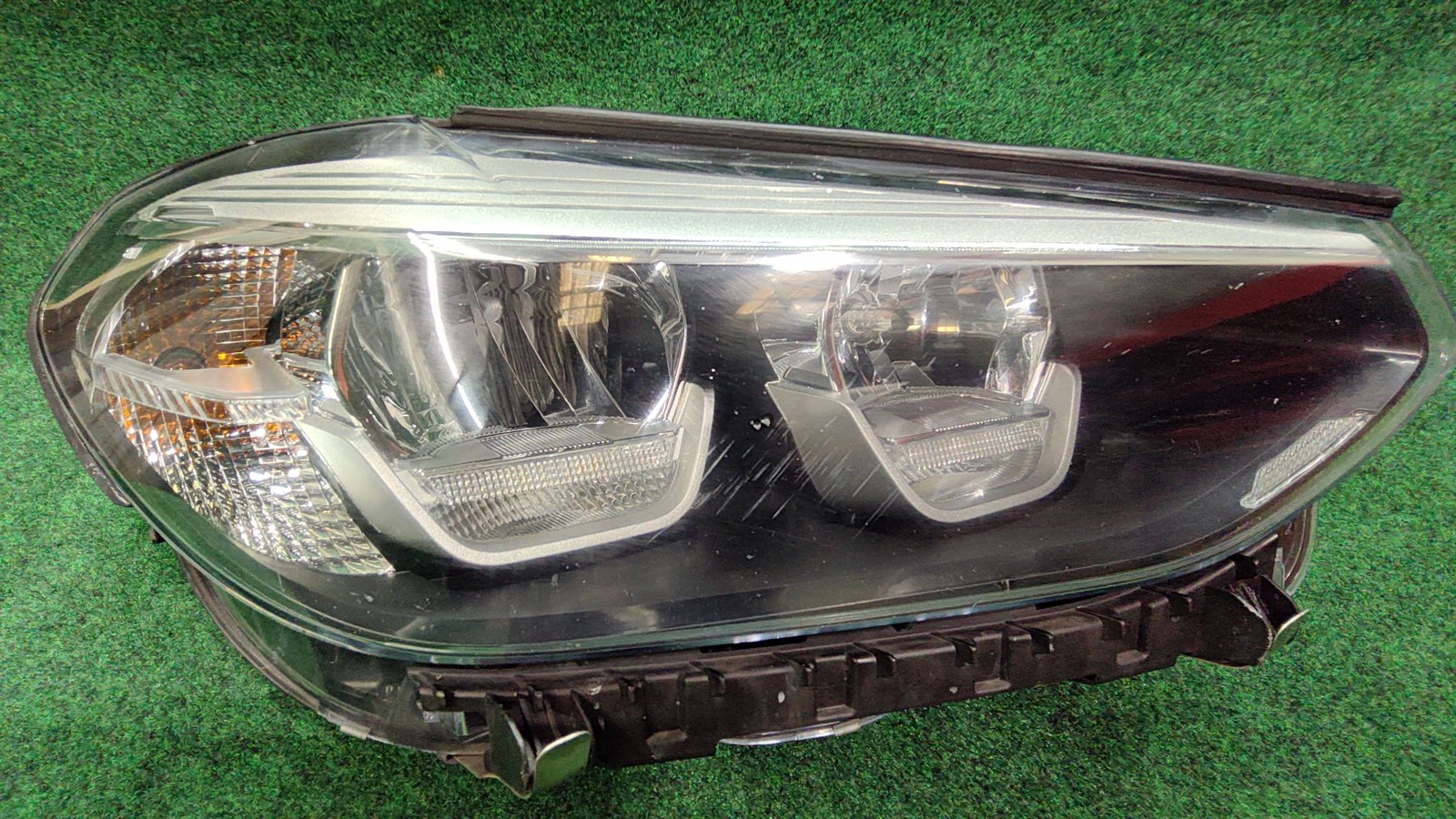 2018-2021 Bmw X3 Headlamp Assembly Oem 63117466128