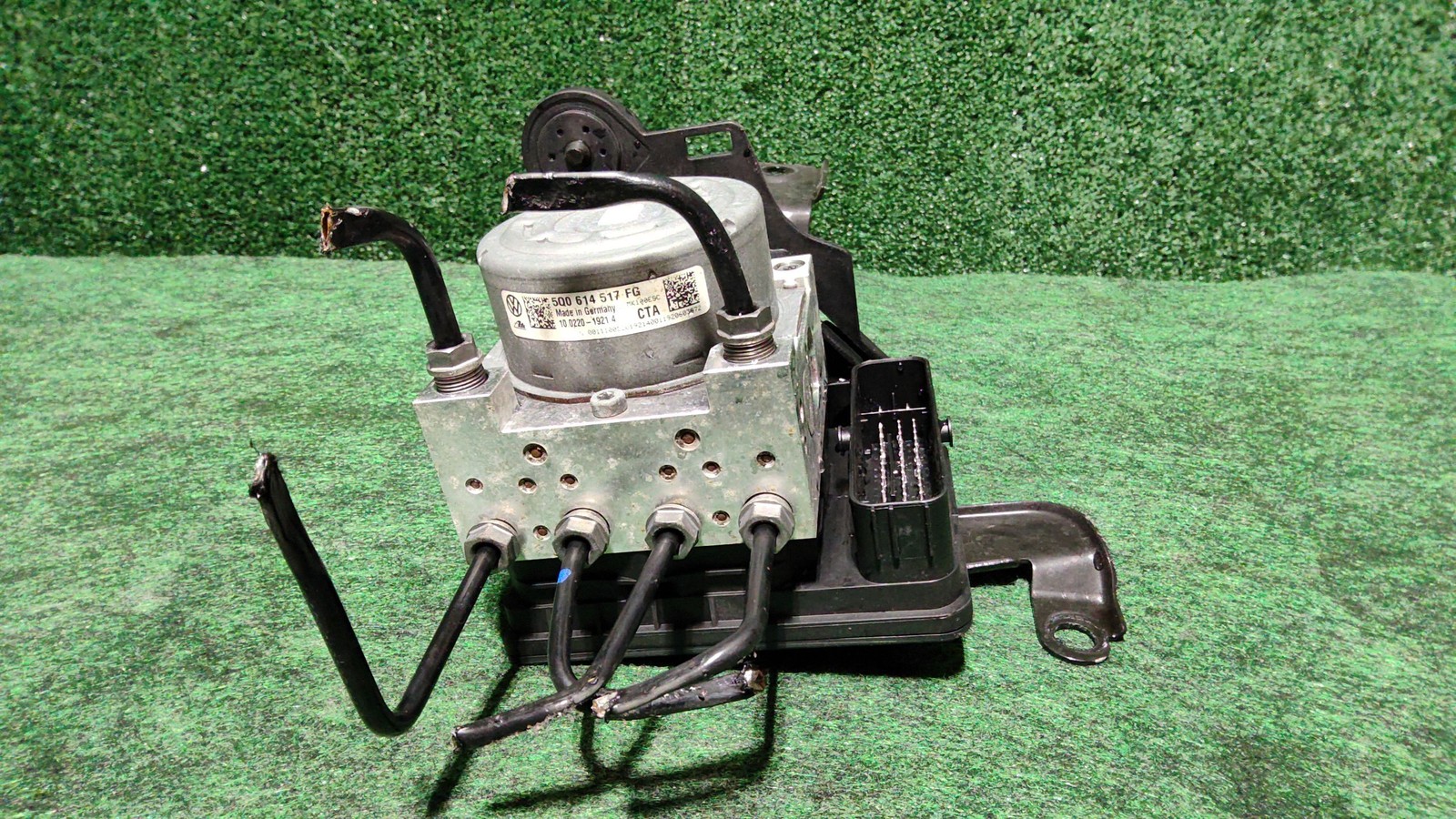 2015-2020 Audi A3 Abs Unit With Control Unit Oem 5q0614517fg 5q1614235e