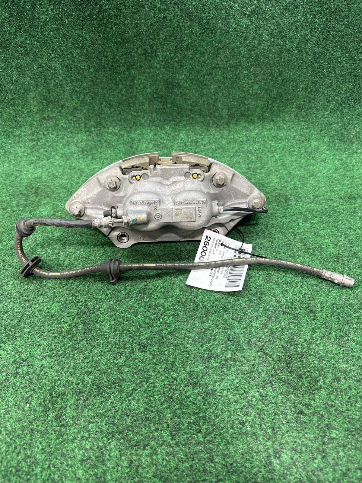 2017-2022 BMW 740i Front Right Caliper OEM 34116891276