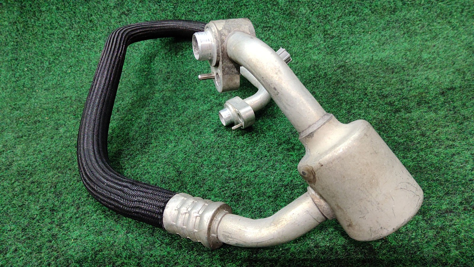 2019-2023 BMW X5 HVAC A/C Air Condition Suction Hose OEM 64539493987
