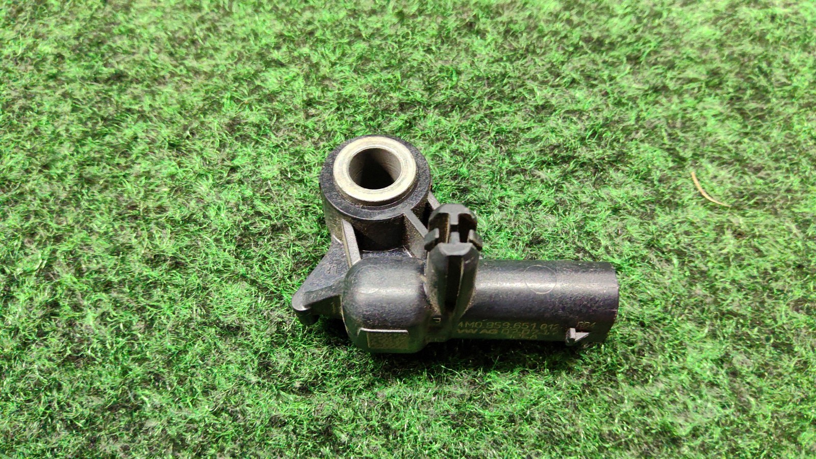2017-2019 Audi Q7 Quattro Front Crash Sensor Oem 4m0959651