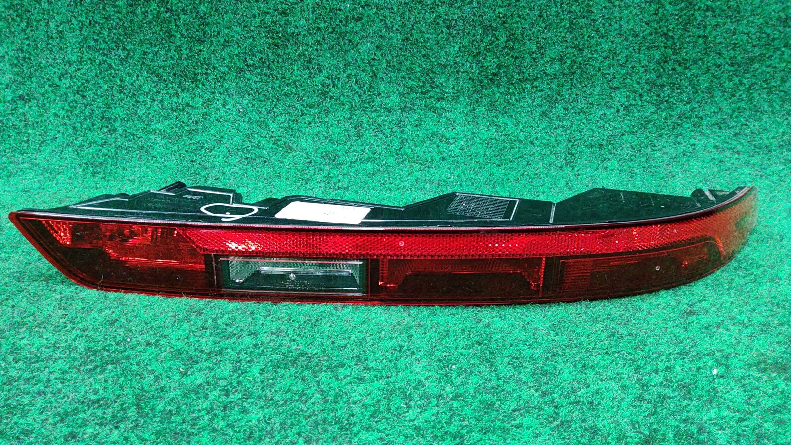 2018-2020 SQ5 Rear Right Lower Tail Light Assembly OEM 80A945070A