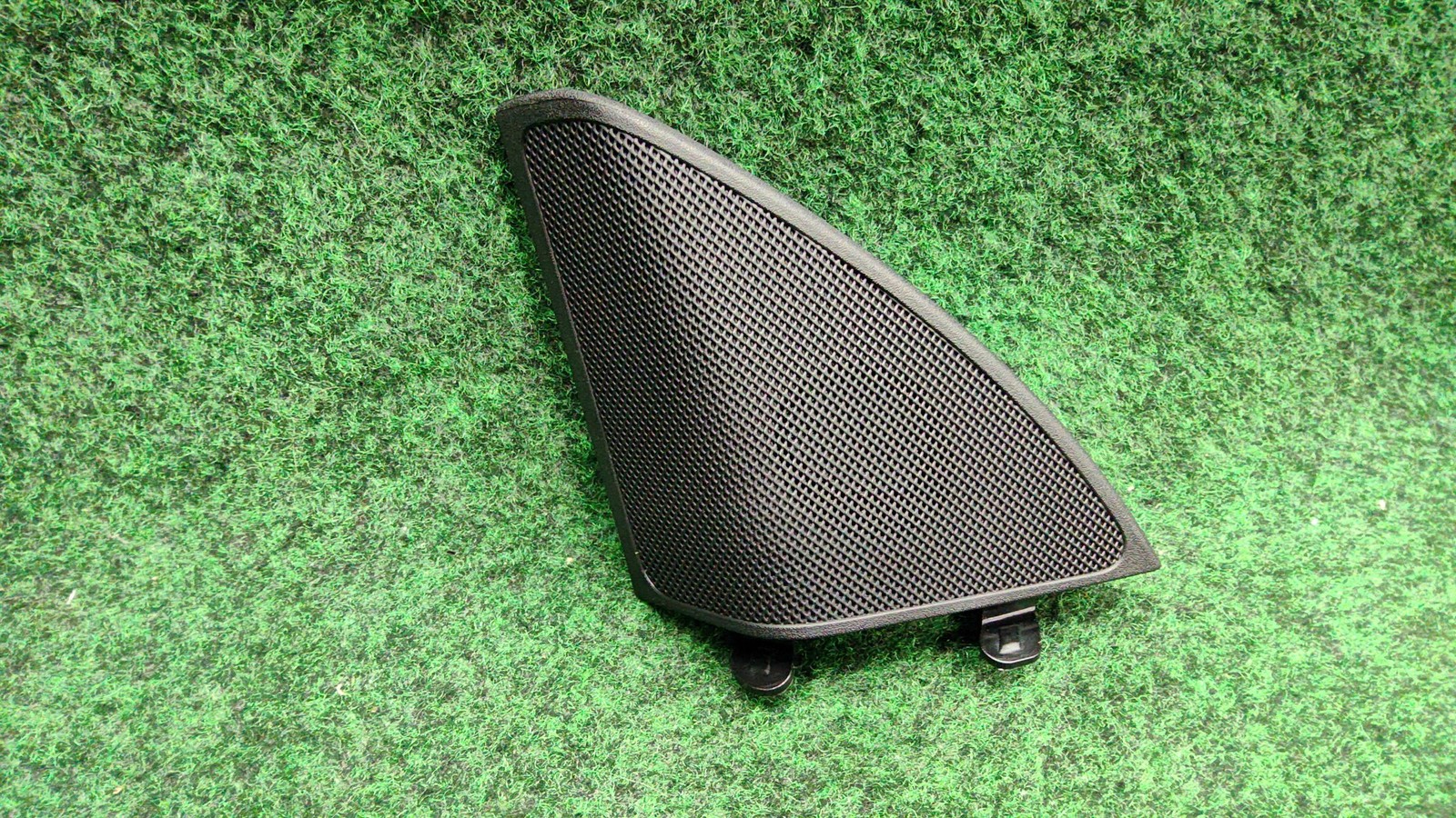 2015-2018 Mercedes Benz C300 Front Left Door Tweeter Trim Cover OEM A2057200148