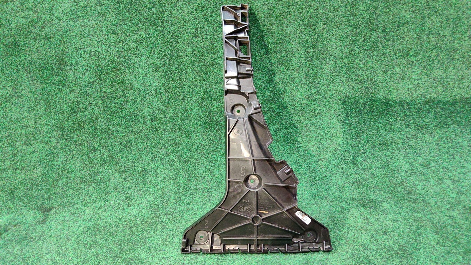 2023 Audi Q5 Rear Left Bumper Bracket Oem 80a807453 Original