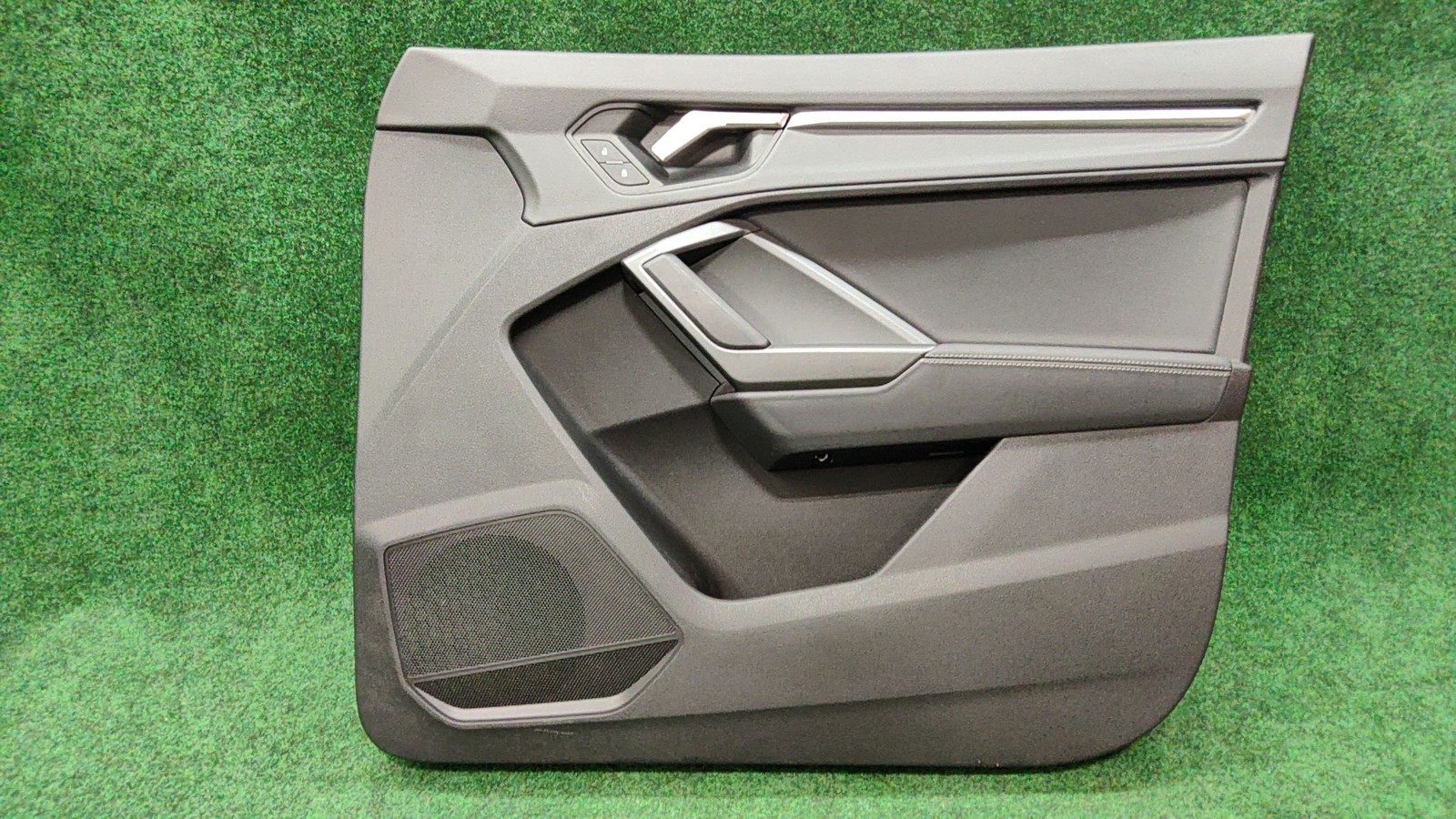 2019-2025 Audi Q3 Right Front Door Trim Panel Oem 83b867104ae
