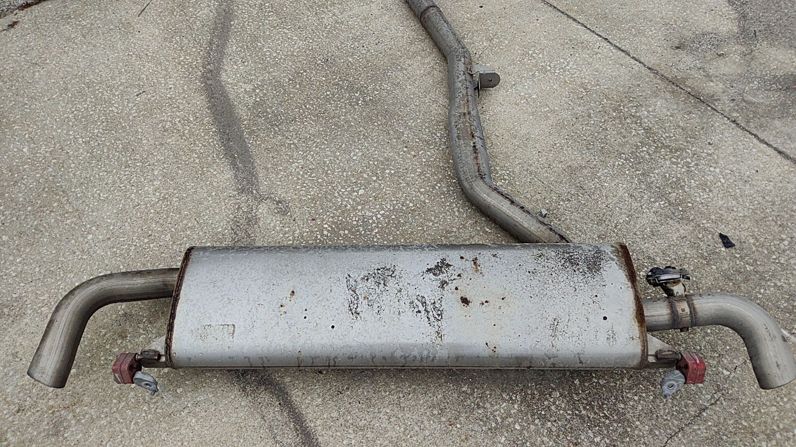 2019-2023 BMW X5 Complete Exhaust Muffler Assambly OEM 18307935486 18307935482