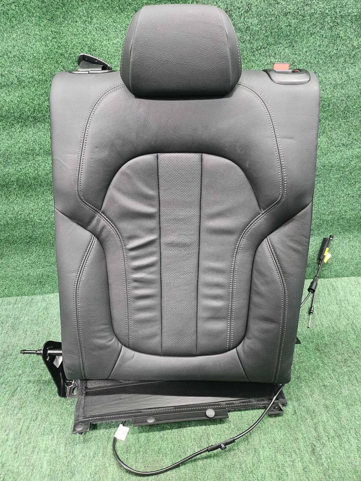 2020-2023 Bmw X6 Rear Left Seat Upper Cushion  Black/mcsw Oem 52207443431