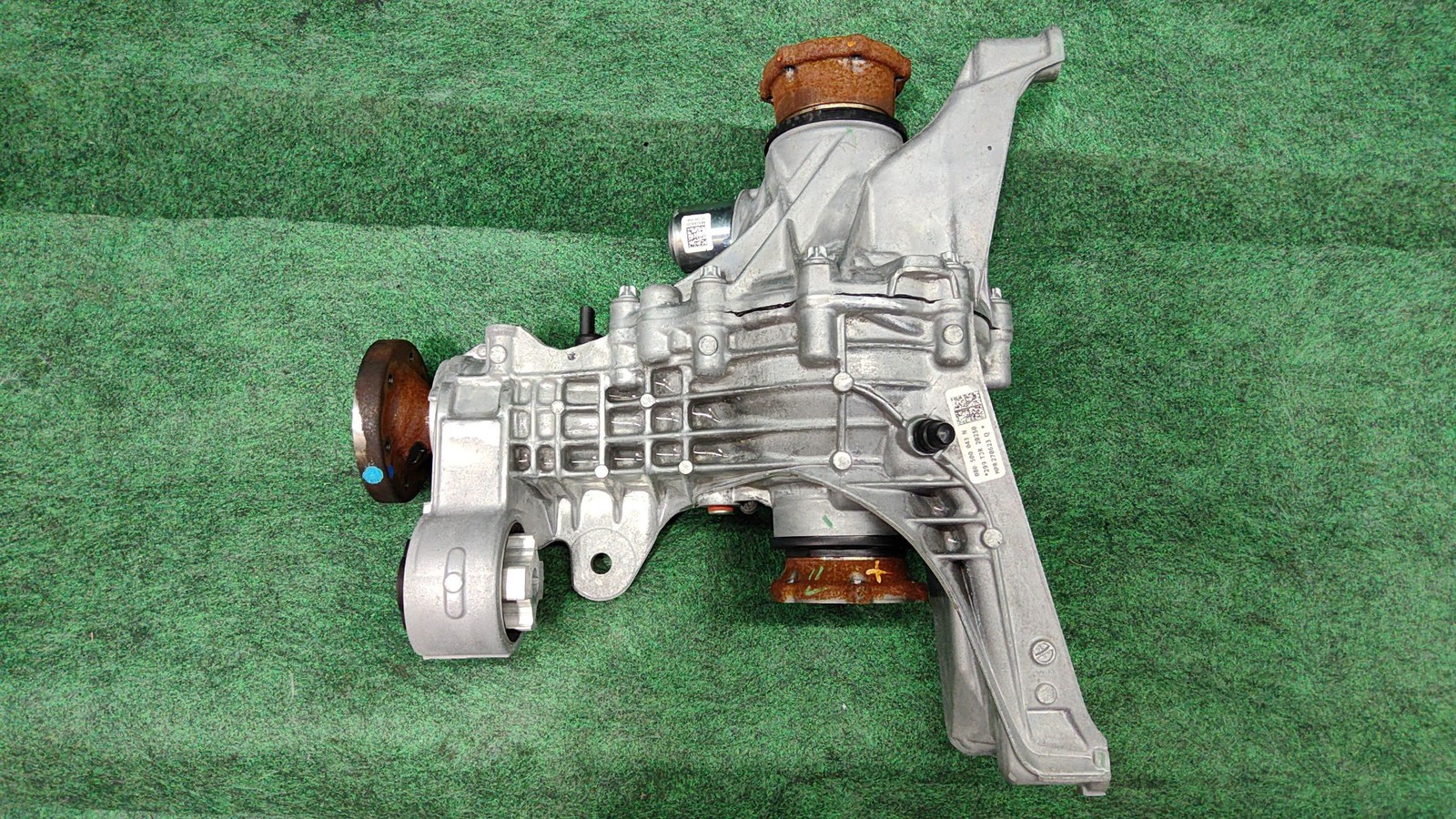 2021-2025 Audi Q5 Rear Differential Only 12k Miles Oem B0500043n Original