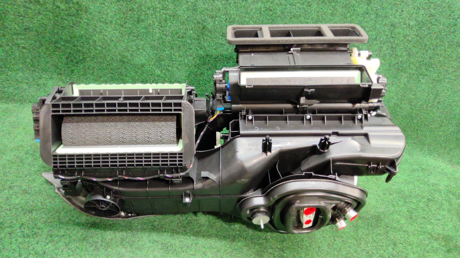2019-2025 Audi Q3 A/c Evaporator Distribution Housing 3k Mls Oem 5q1820007d
