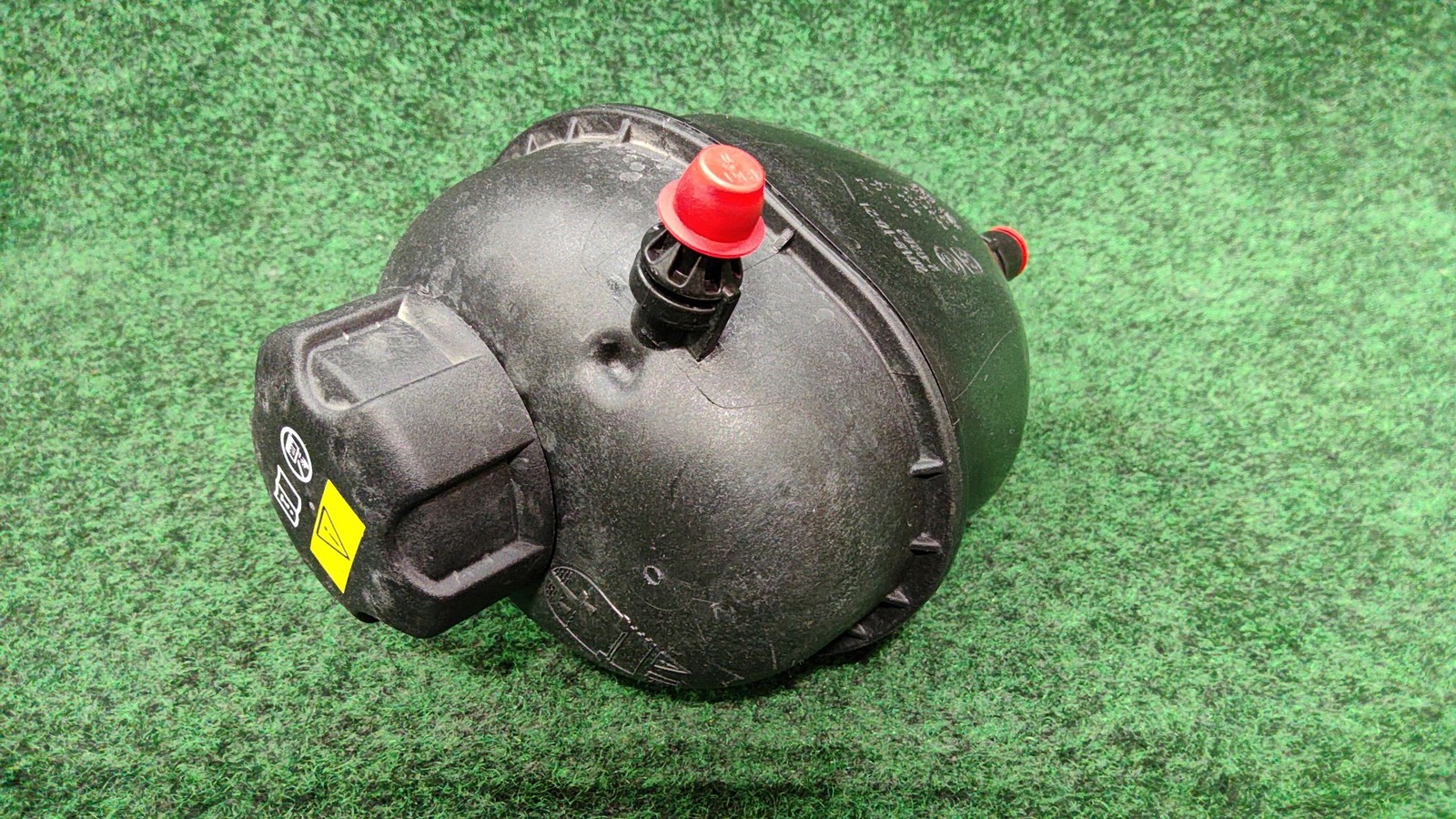 2018-2024 Bmw X3 Expansion Tank Oem 17138610661