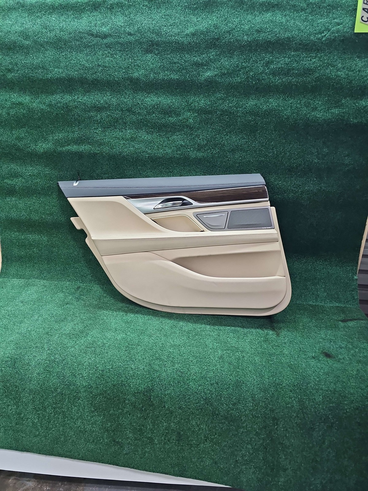 2017-2023 Bmw 740i Rear Door Trim Panel Lh Biege Oem 51427448411