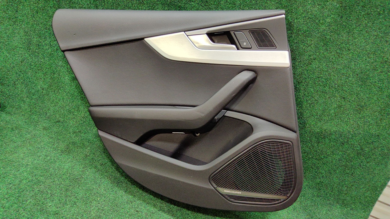 2018-2019 Audi A5 Rear Left Door Interior Trim Panel N1f Oem 8w8867303b