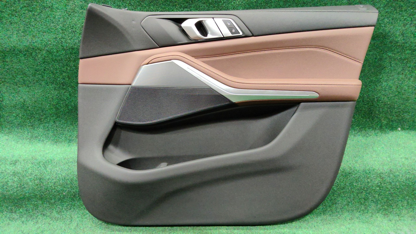 2019-2023 BMW X5 Front Right Inner Door Trim Panel Coffee MCHF OEM 51419473908