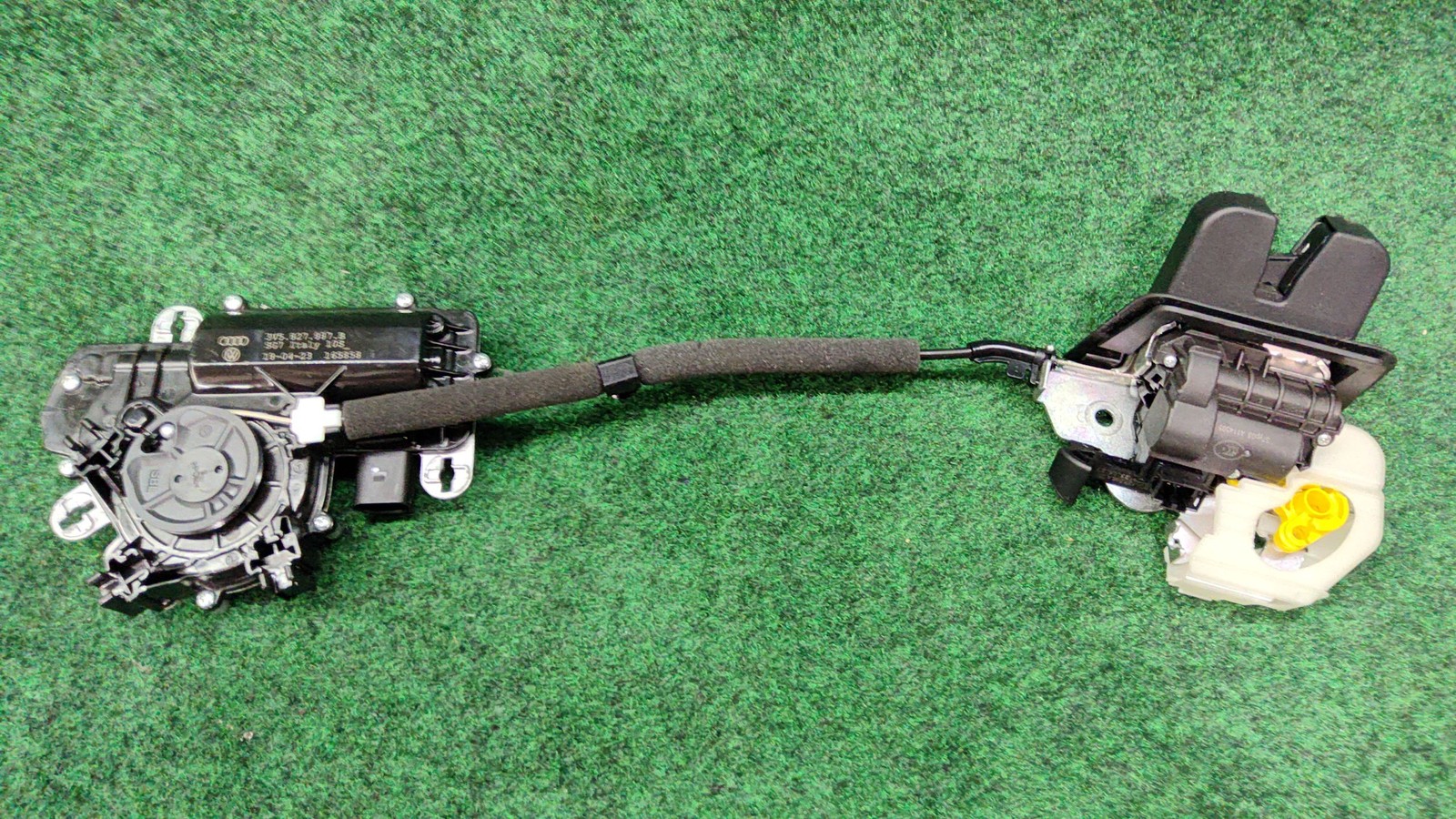 2023 Audi Q5 Lid Latch Assembly Oem 80a827506a 3v5827887c