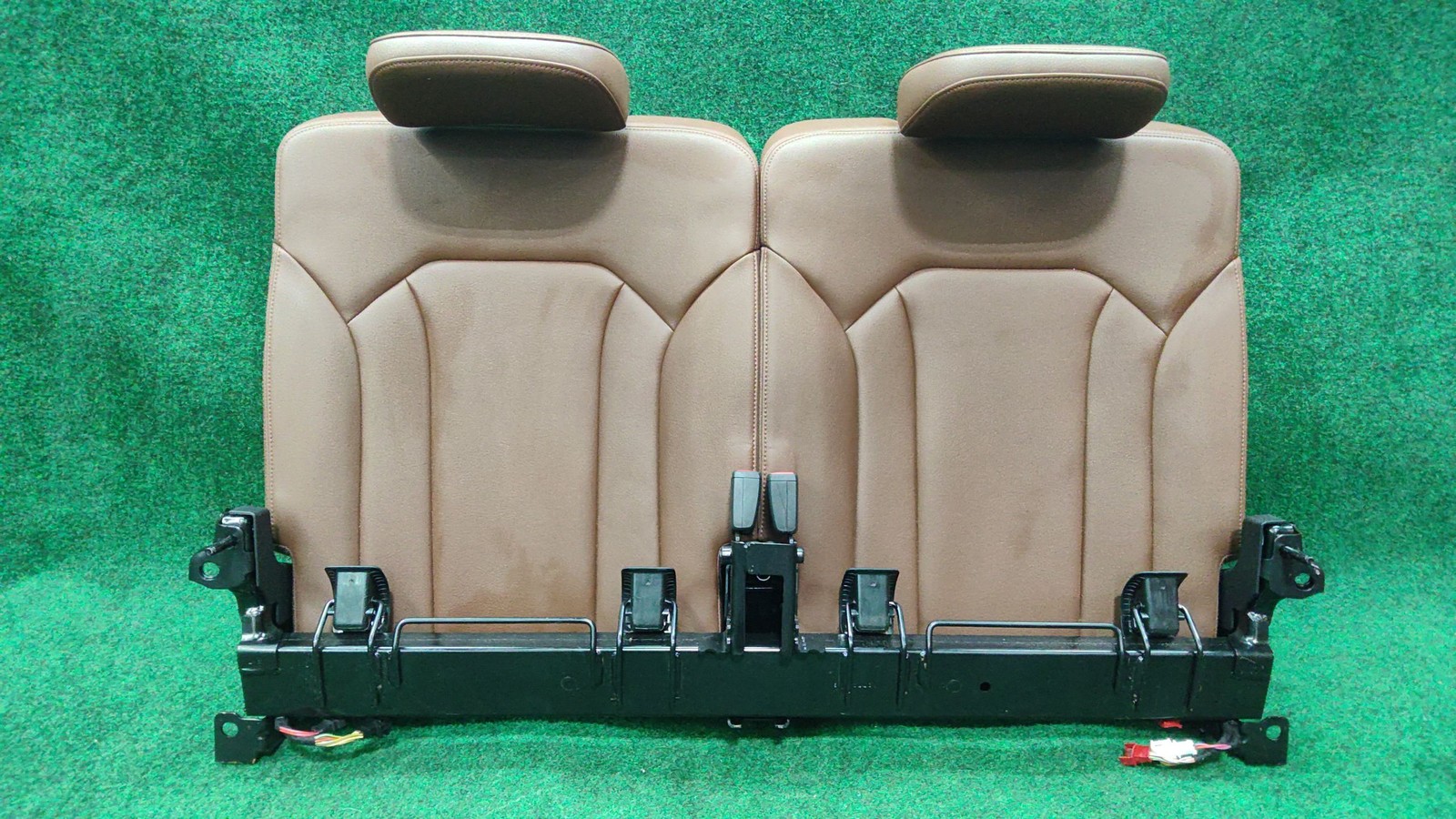 2016-2023 Audi Q7 Rear 3rd Row Upper Backrest Cusion Seat Brown Oem 4m0885705e