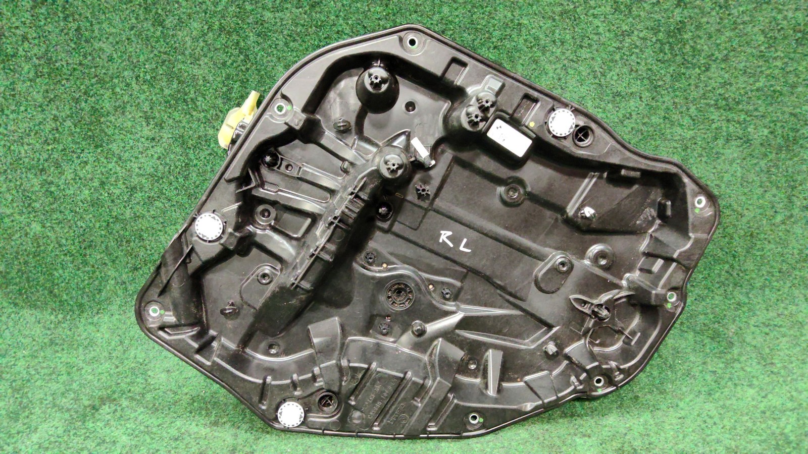 2019-2025 Bmw X5 Rear Left Door Carrier Oem 51359463717