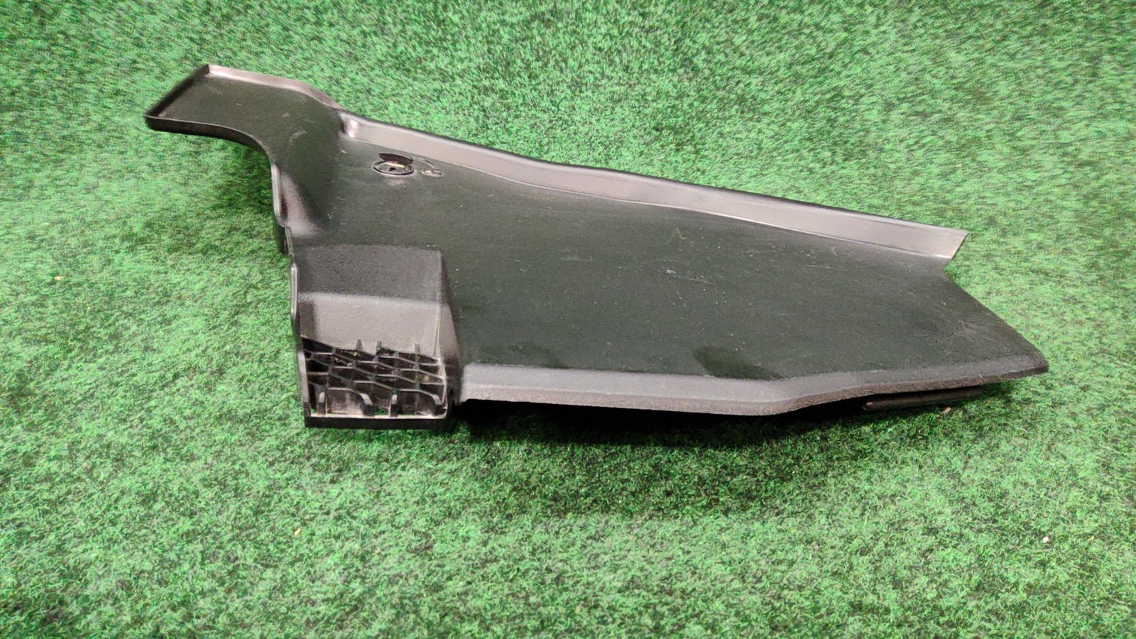 2018 -2024 Bmw X3 Windshield Cowl Cover Oem 51717399017