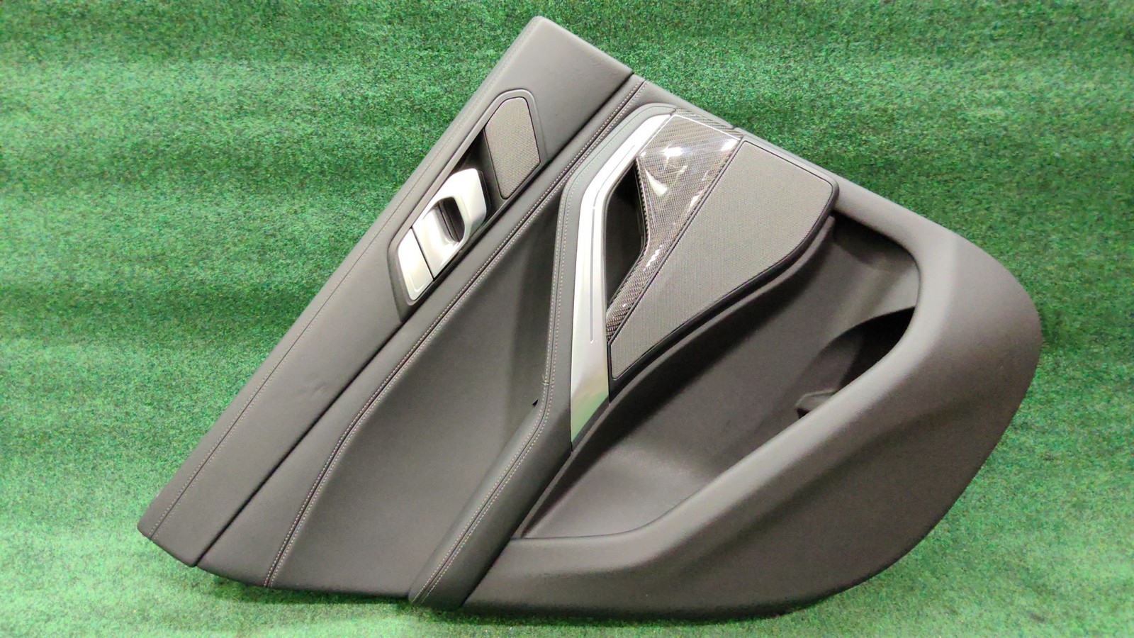 2020-2023 Bmw X6 Left Rear Trim Panel Leathe Vernasca Black/mcsw Oem 51429474335