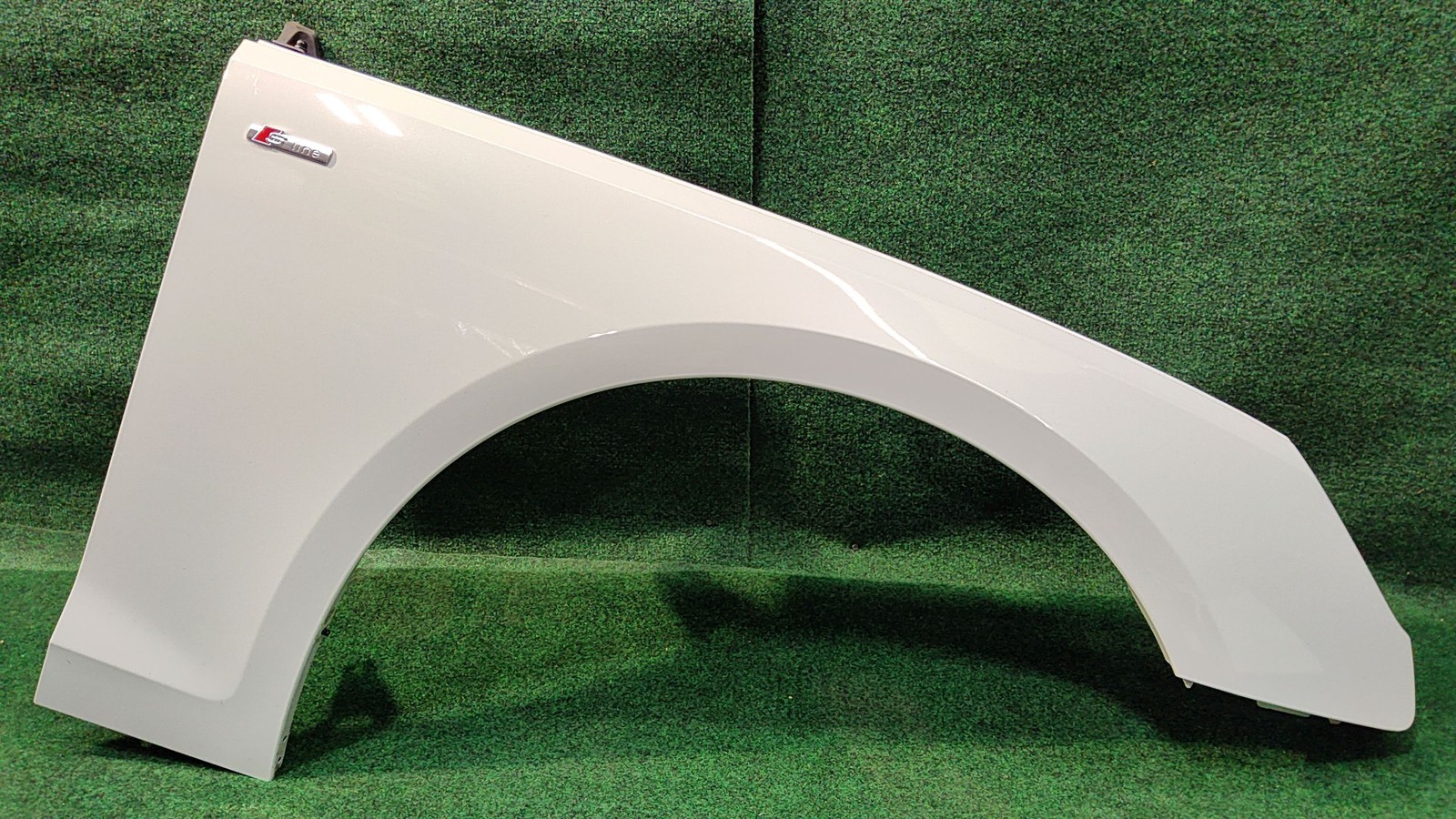 2021-2025 Audi A4 Front Right Fender Glacier White Metall 2y2y Oem 8w0821106d