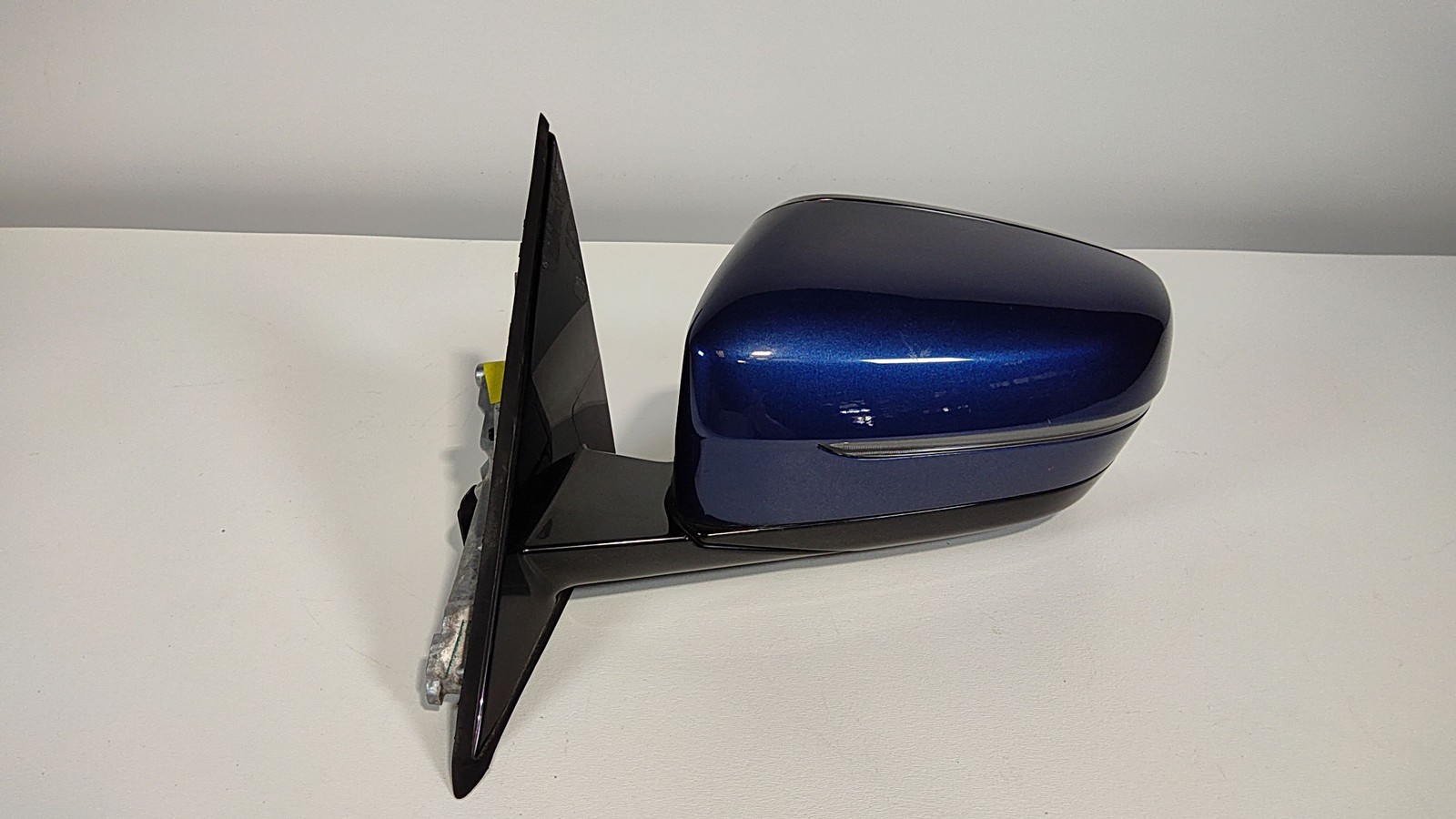 2019-2024 Bmw 330i Front Left Door Oem 51165b4b397 Original