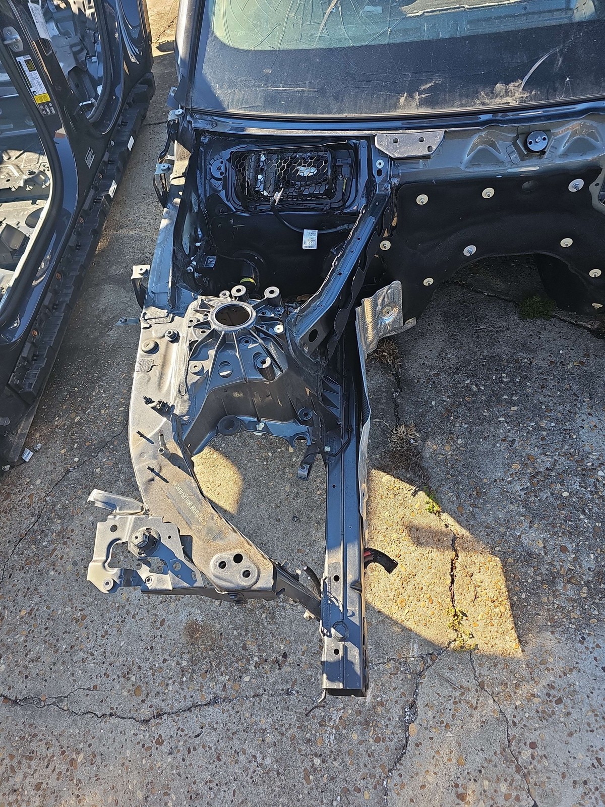 2017-2023 Bmw 330i Front Left Engine Support Oem 41007432651