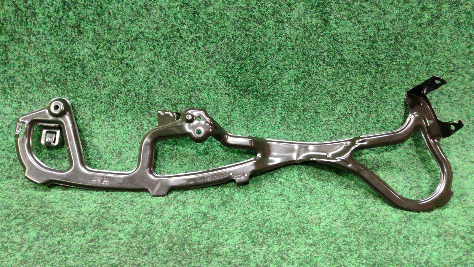 2018-2024 Audi A5 Retainer For Trim Seat Outer Left Oem 8w0881559