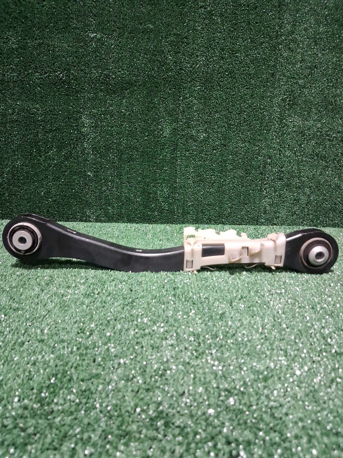 2017-2022 Bmw X7 Rear Left Toe Lower Control Arm Oem 33306878029