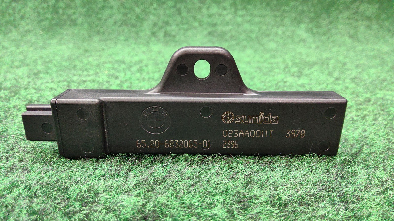 2019-2025 Bmw 330i Interior Antenna Comfort Access Oem 65205a5d3c0