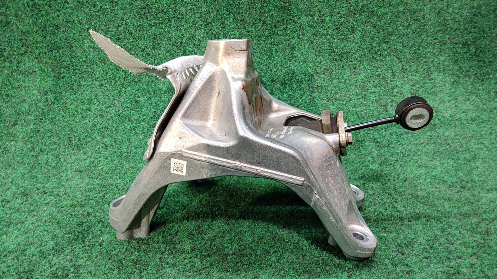 2021-2025 Audi Q5 Front Engine Left Support Oem 4m0199307cb