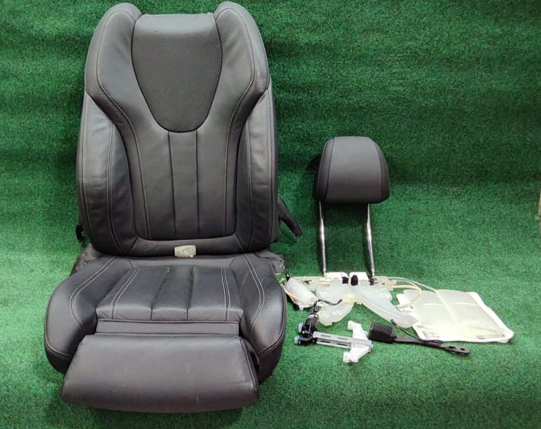 2017-2022 BMW X7 Front Seat Electric Leather 16 Way Adjustable OEM 52107410472