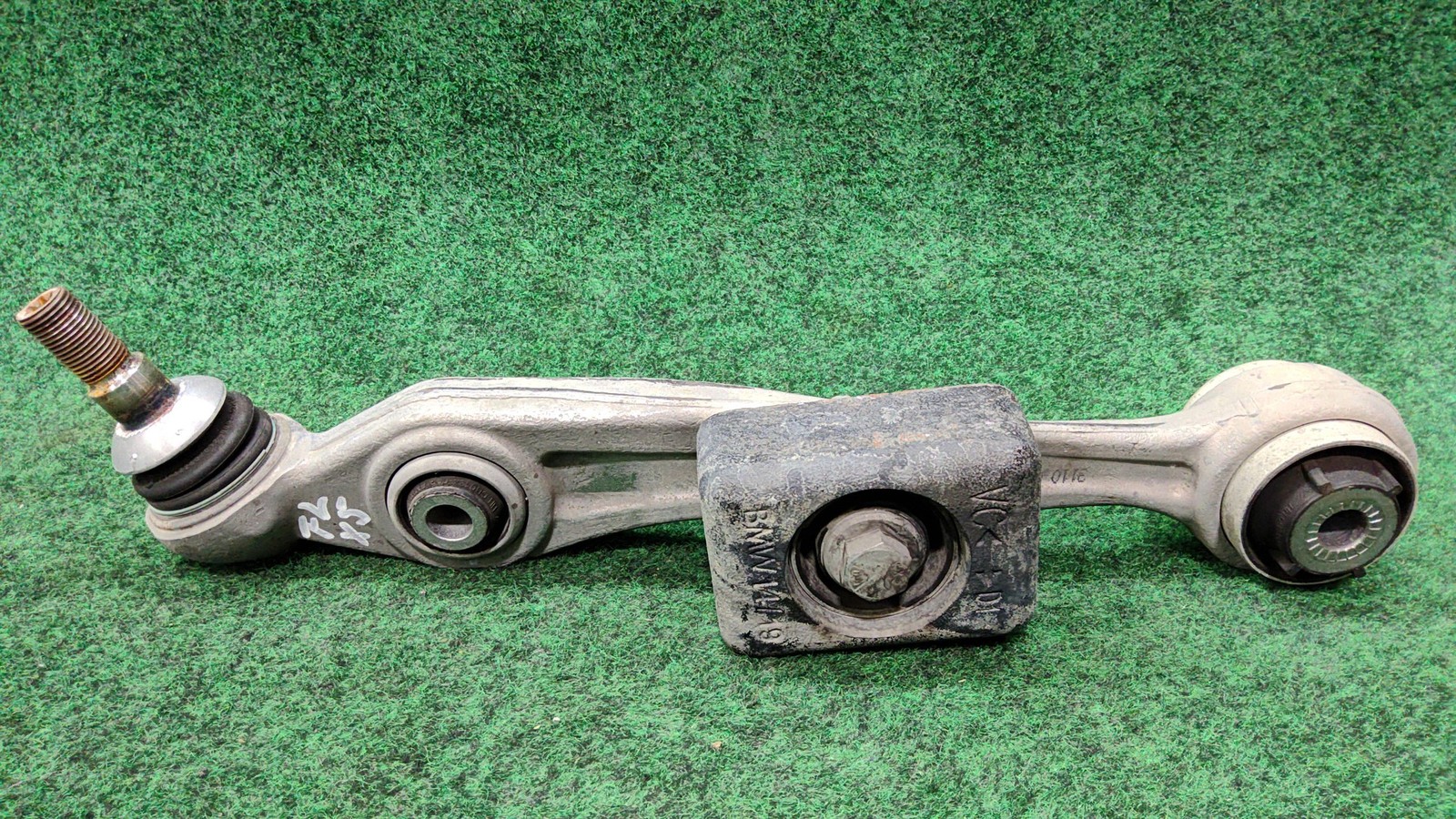 2019-2023 BMW X5 Front Left LOWER CONTROL ARM RWD OEM 31108866771 31106878081
