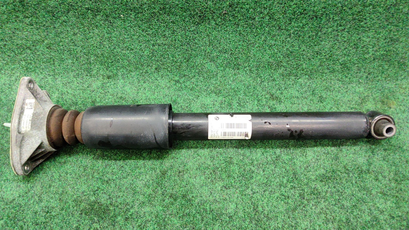 2012-2018 BMW 330i Rear Right Strut Shock Absorber Assembly OEM