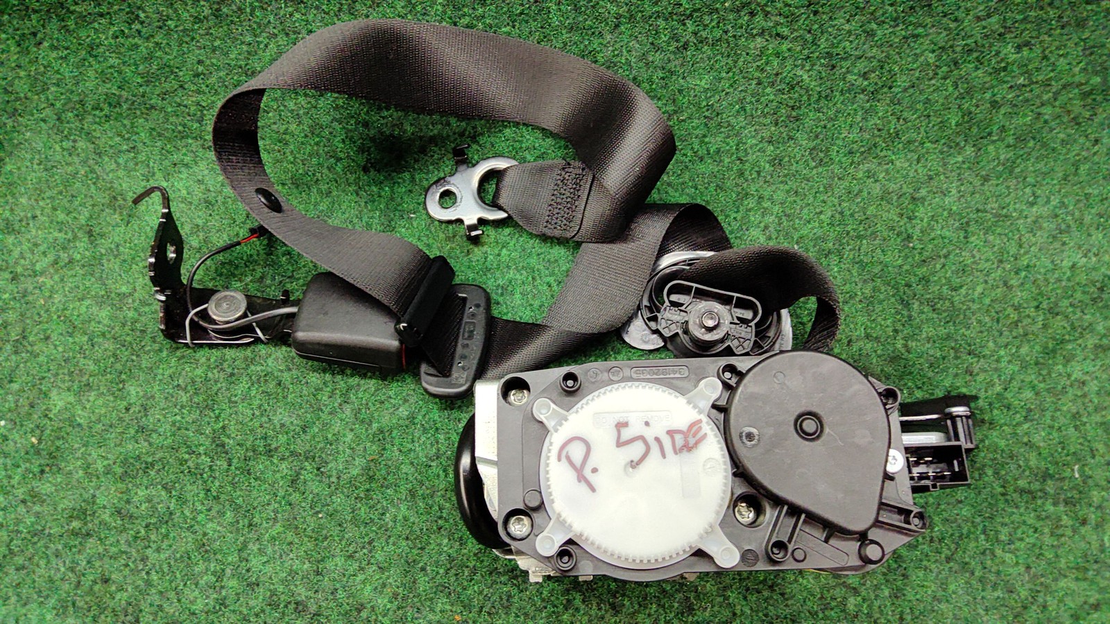 2020-2023 Bmw X6 M50i G06 Front Rh Seat Belt Oem 72117497859