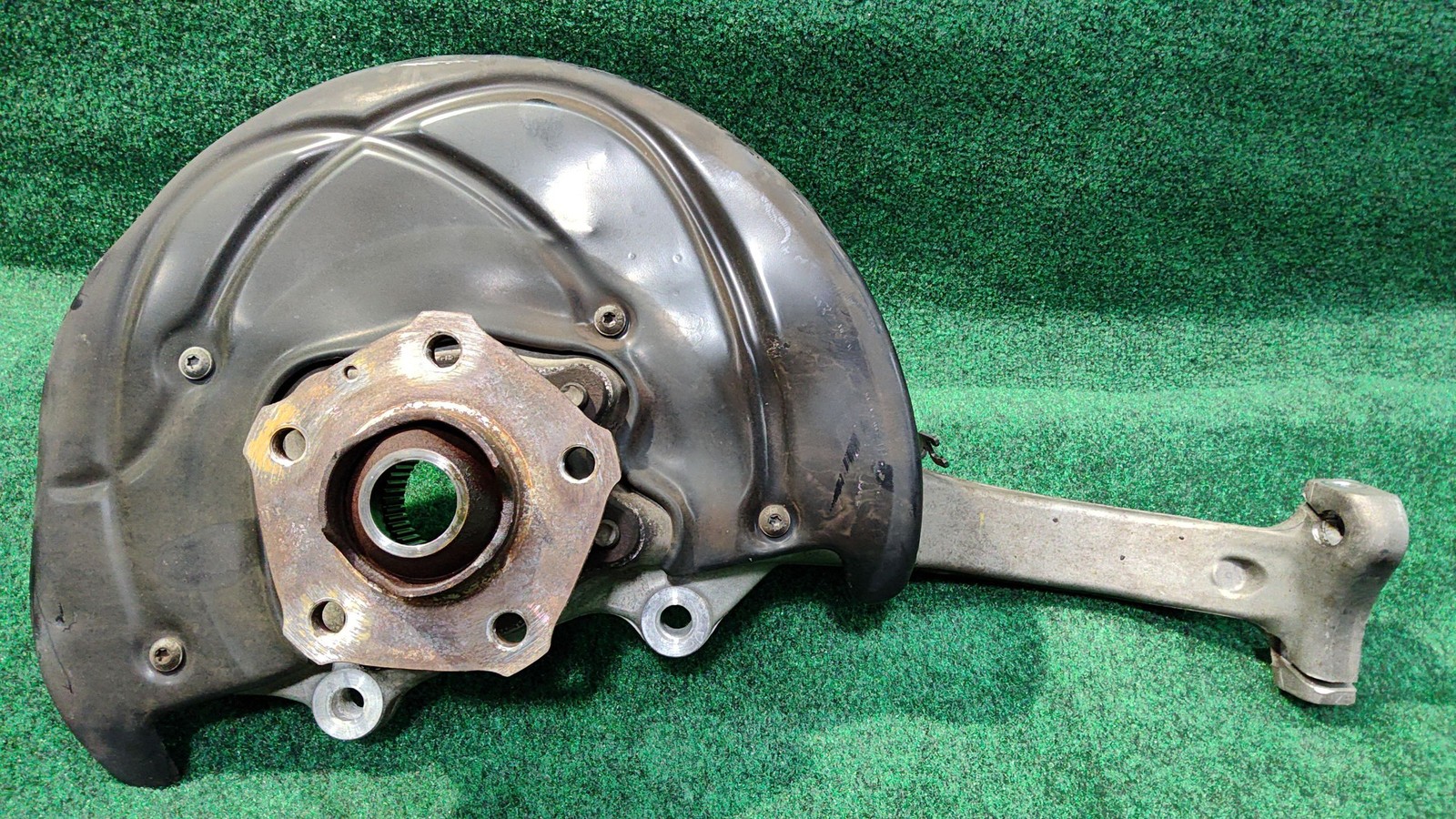 2017-2025 Audi Q7LH Steering Knuckle OEM 4M0407253 4M0407559