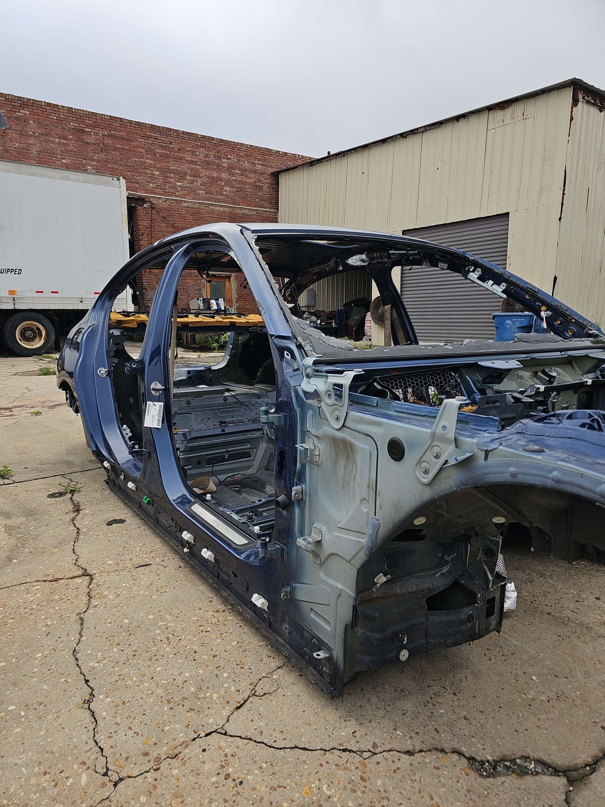 2019-2025 Bmw 330i A Pillar Right color C1M Oem 41007493260