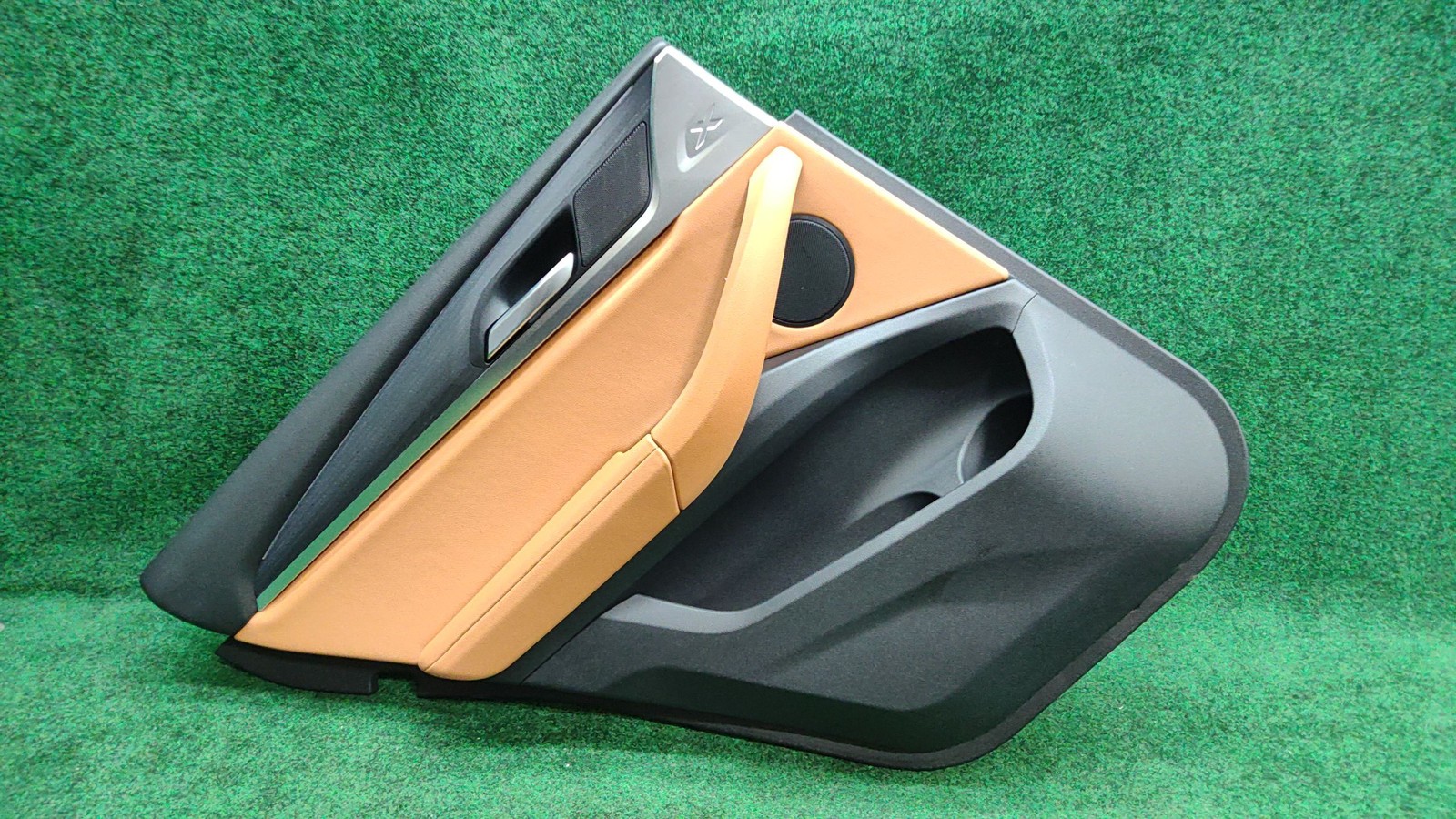 2018-2024 Bmw X3 Left Rear Door Trim Panel Cognac Oem 51425a251d3