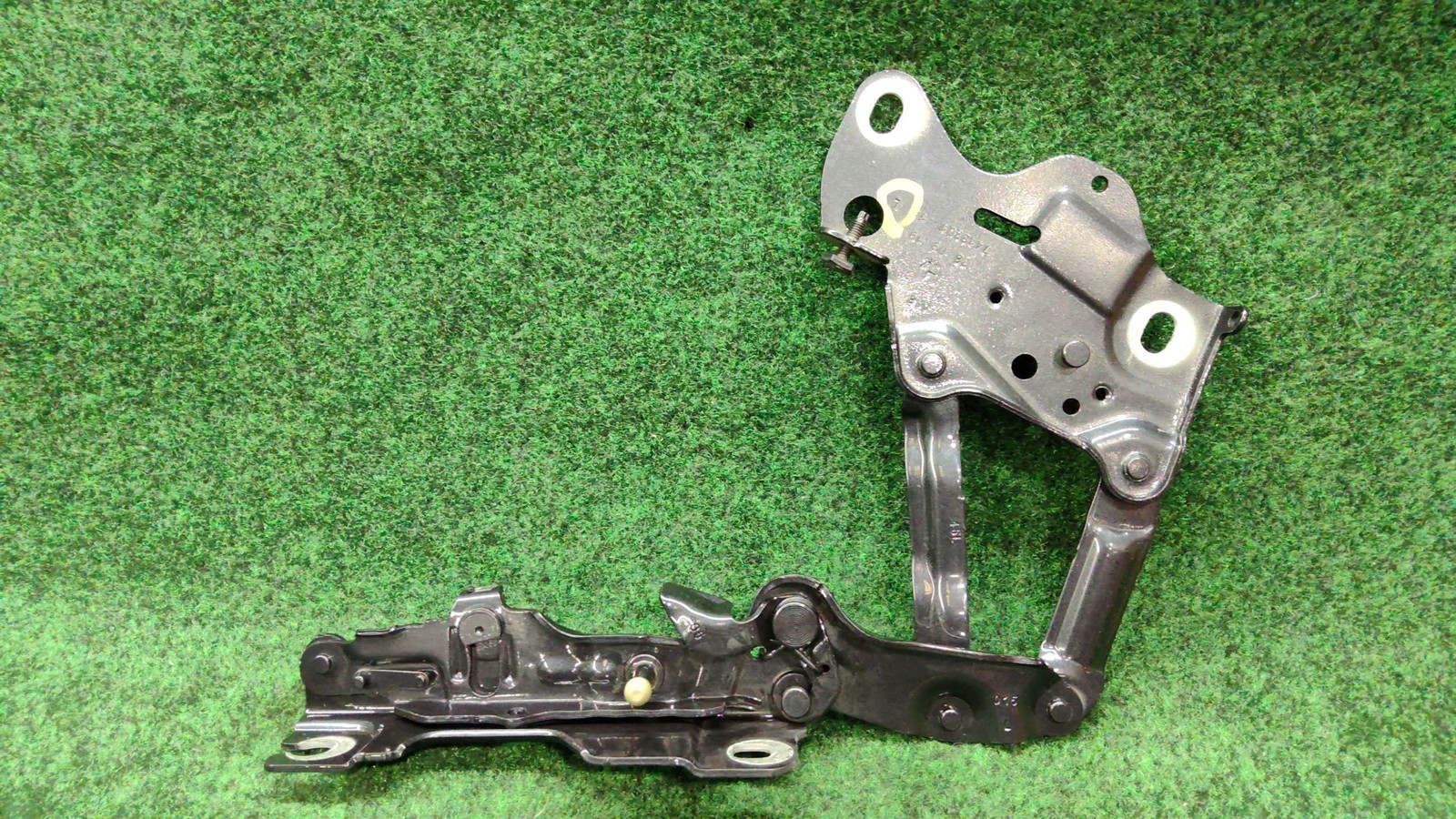 2020-2023 Bmw X6 Hood Hinge Left Lh Arctic Gray Metallic/c27 Oem 41009477742