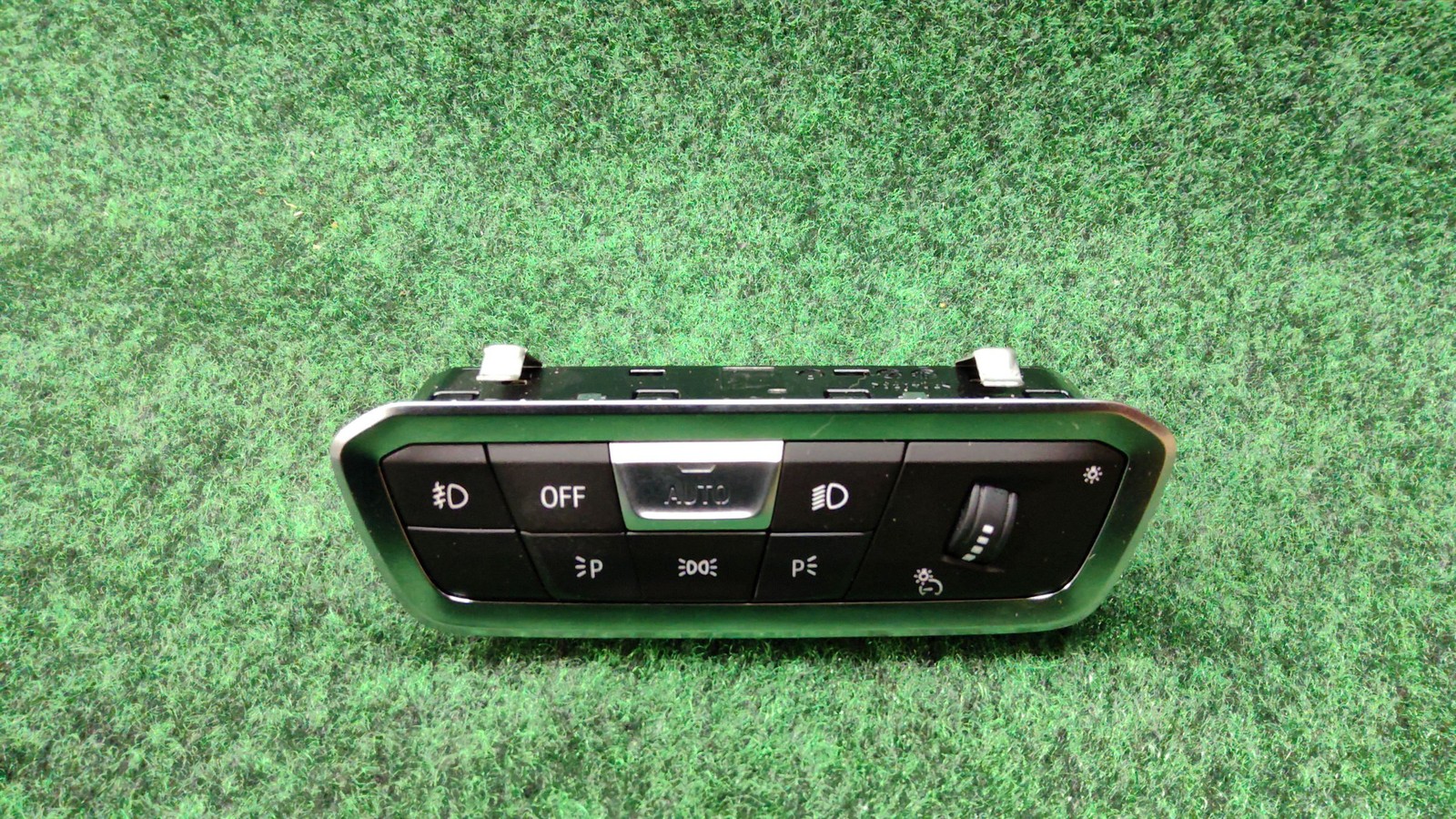 2019-2022 BMW X5 Dash Headlight Fog Light Switch OEM 61315A16B05