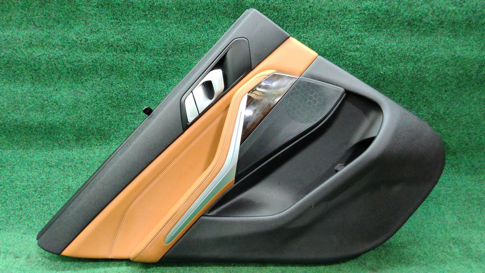 2019-2023 Bmw X5 Rear Door Trim Panel Left Lh Cognac/mcri Oem 51429474197