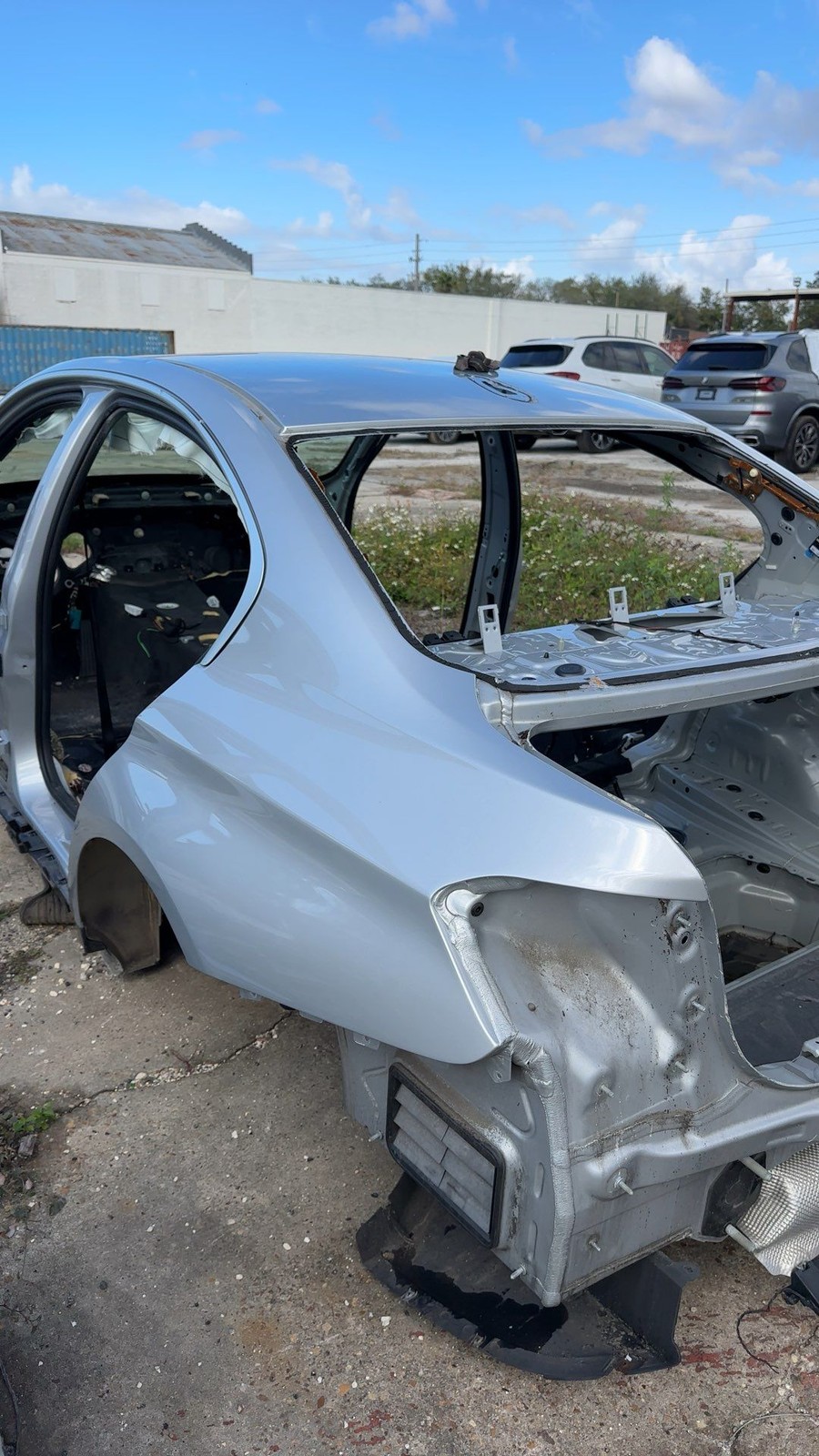 2012-2018 Bmw 330i Rear Left Quarter Panel  OEM  41007298171