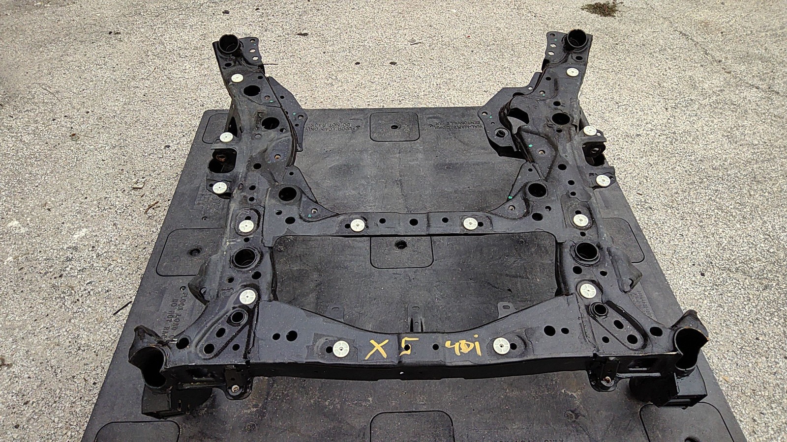 2019-2025 BMW X5 Front Crossmember /Cradle / Undercarria OEM 31106884852