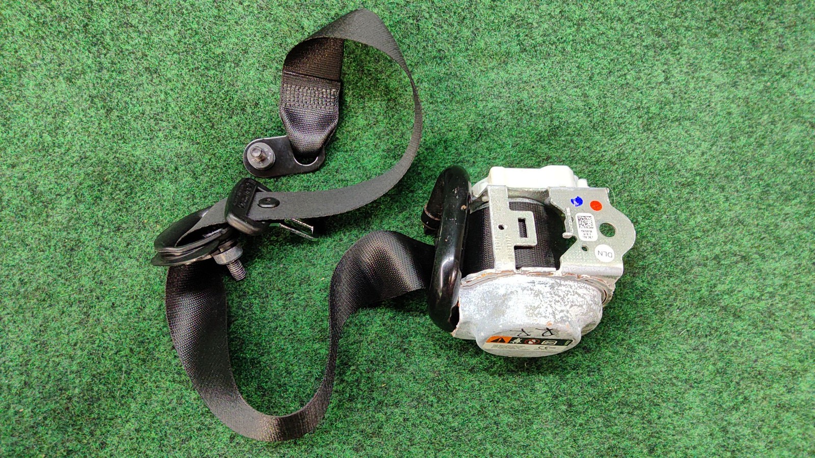 2019-2023 Bmw X5 Rear Right Seat Belt black Oem 72117941624